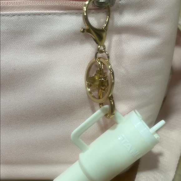 Stanley pink lunchbox - Picture 4 of 7